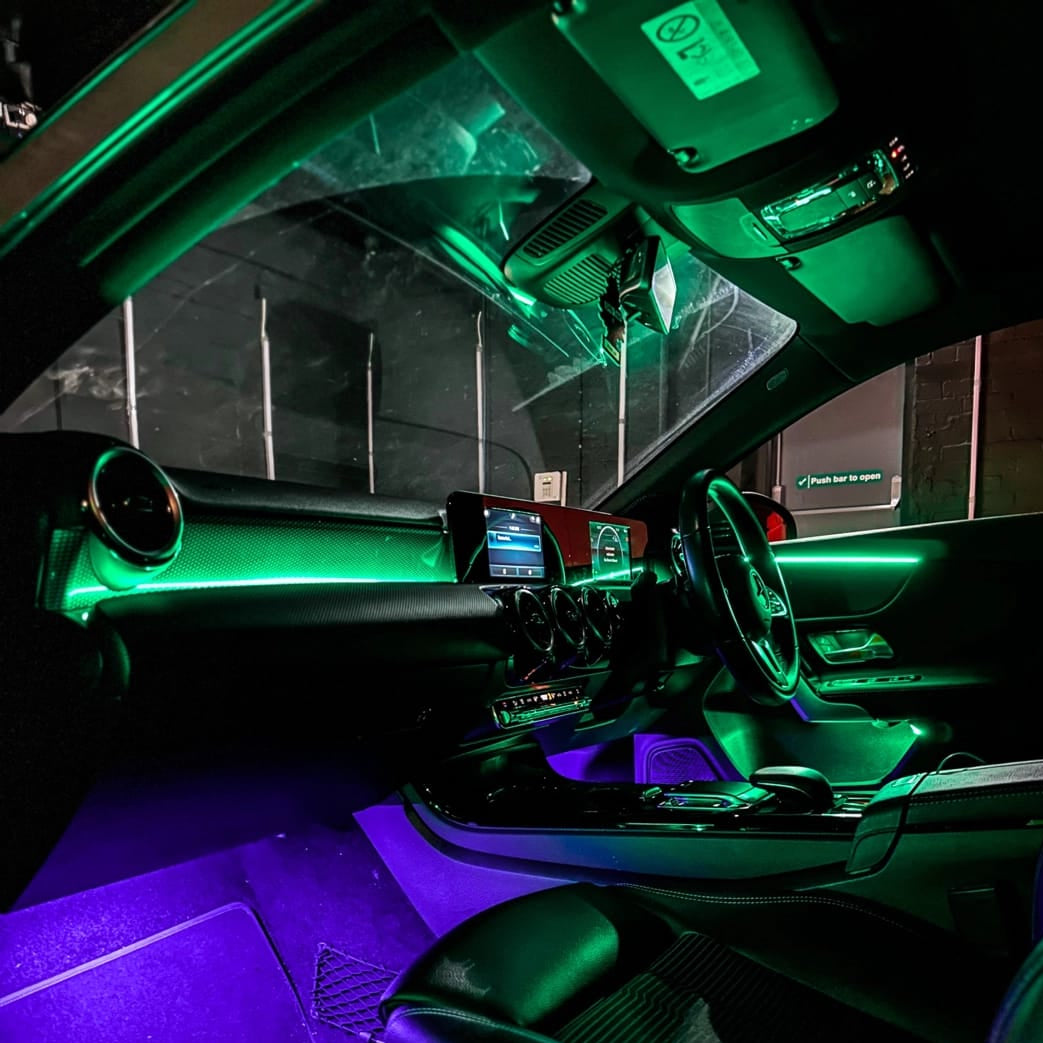 FlashCar – Egyedi LED Fények A Modern Autóstílusért